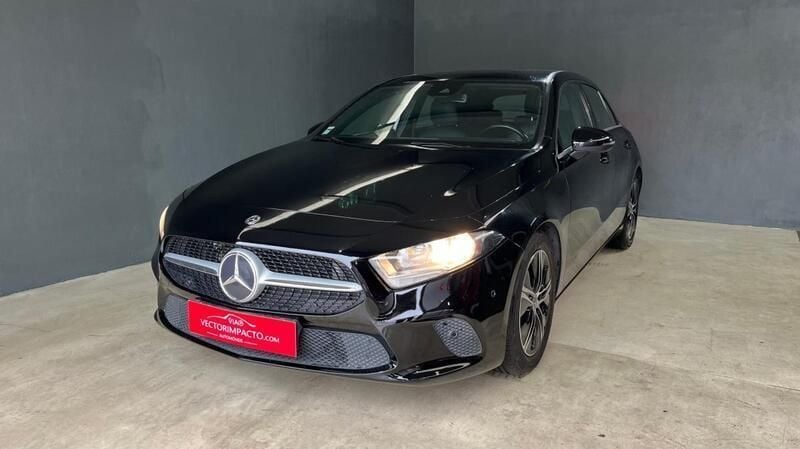 Preto Usado 2019 Mercedes A180 Progressive | € 21.996 (Bom preço) - Imagem 1/4