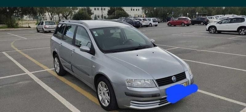 Usado 2005 Fiat Stilo Sedan | € 2.200 - Imagem 1/4