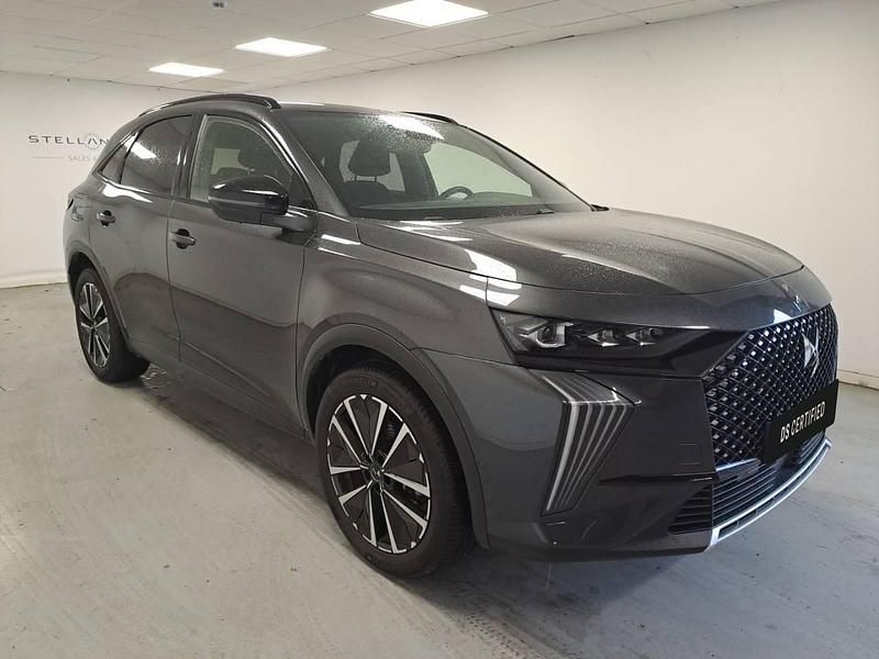 Usado DS Automobiles DS7 Crossback 130 HP (95 kW) 2025 Cinza SUV