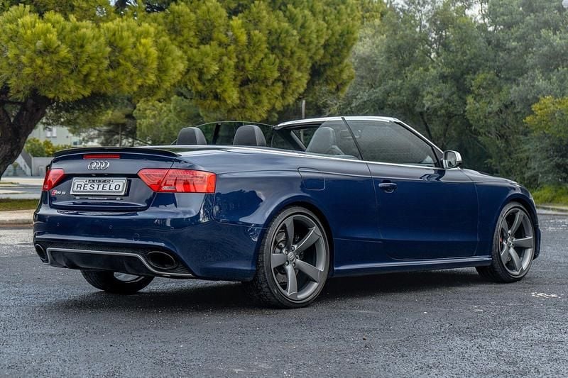 Usado Audi A5 Cabriolet 450 HP (330 kW) 2013 Azul Cabrios
