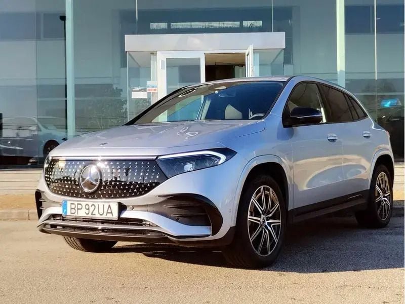 Cinzento hightech Usado 2024 Mercedes EQA250+ Advanced SUV | € 54.900 (Caro) - Imagem 1/4