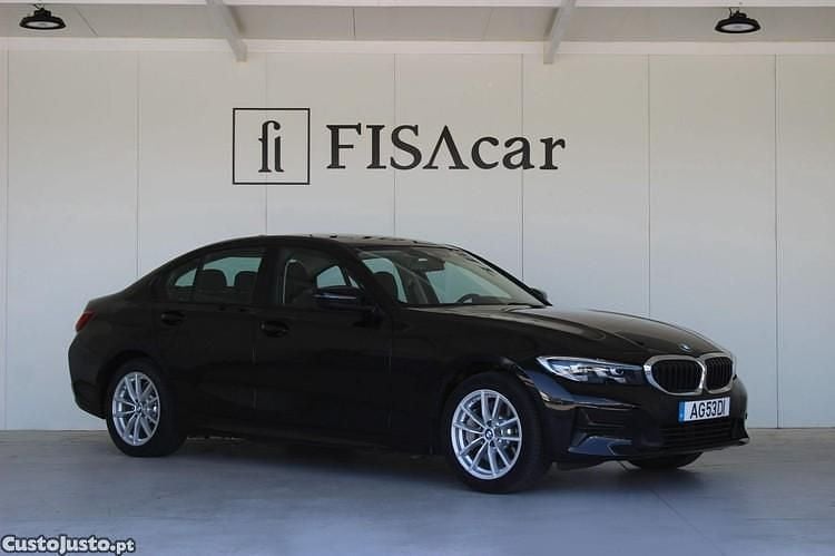 Preto Usado 2021 BMW 330e Sedan | € 31.700 (Bom preço) - Imagem 1/1