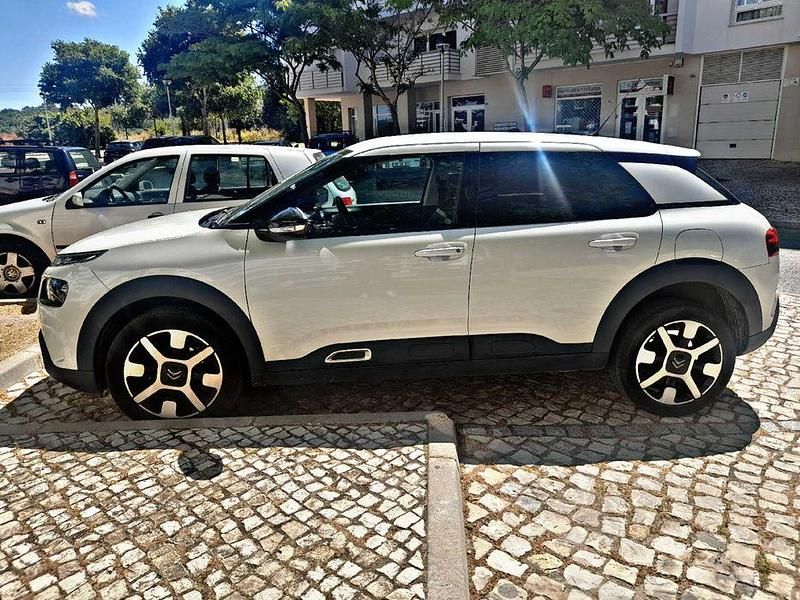 Usado 2019 Citroën C4 Cactus Feel Citadino | € 12.000 (Preço justo) - Imagem 1/4
