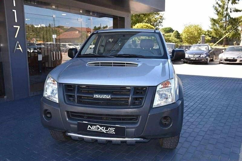 Cinzento Usado 2007 Isuzu D-Max Pickup | € 21.999 - Imagem 1/4