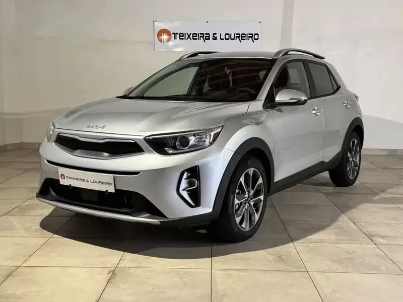 Cinza prata Novo 2025 Kia Stonic SUV | € 21.250 (Preço justo) - Imagem 1/4