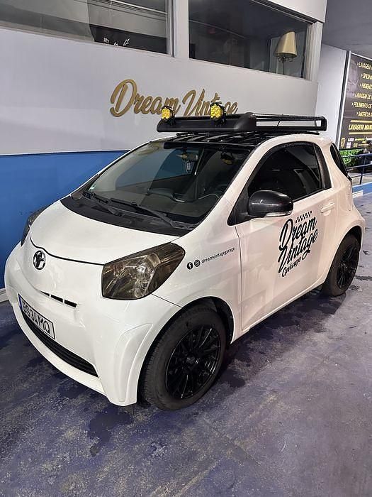 Usado Toyota iQ 60 HP (44 kW) 2009 Citadino