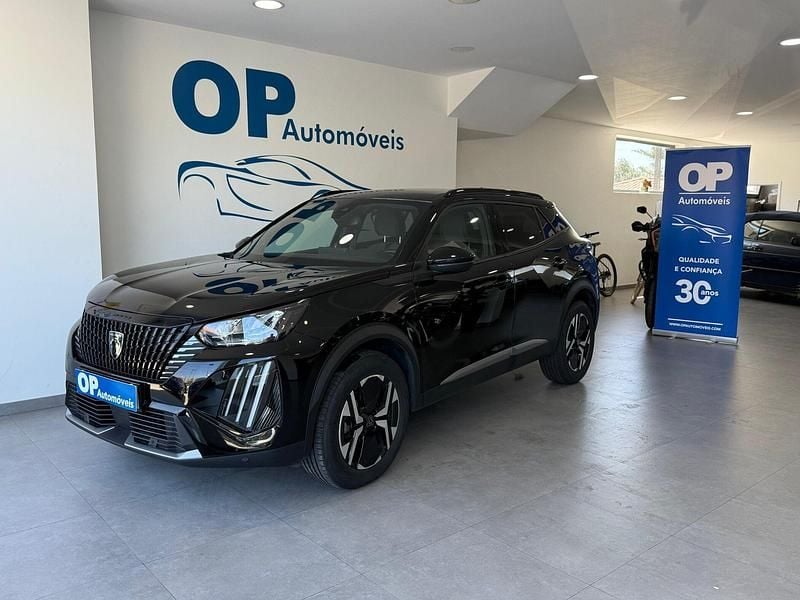 Preto Usado 2023 Peugeot 2008 GT-line SUV | € 28.450 (Caro) - Imagem 1/4
