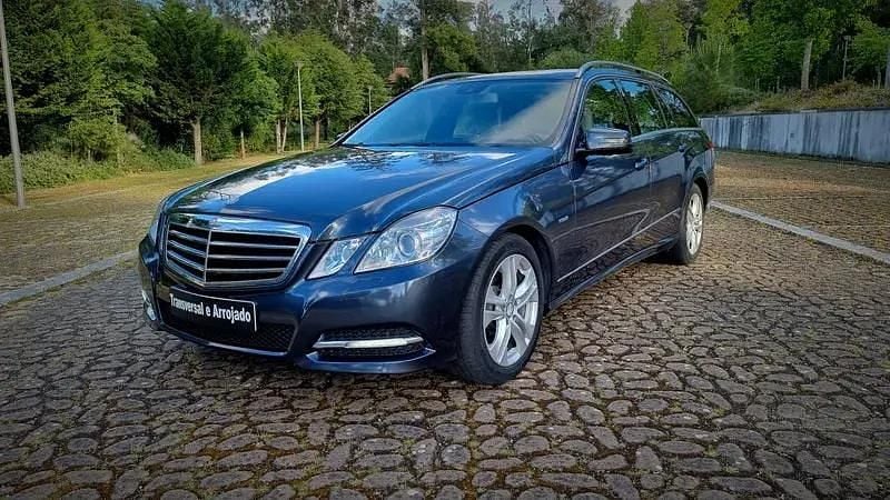 Cinza antracite Usado 2010 Mercedes E220 Avantgarde Carrinha | € 17.450 (Preço justo) - Imagem 1/4