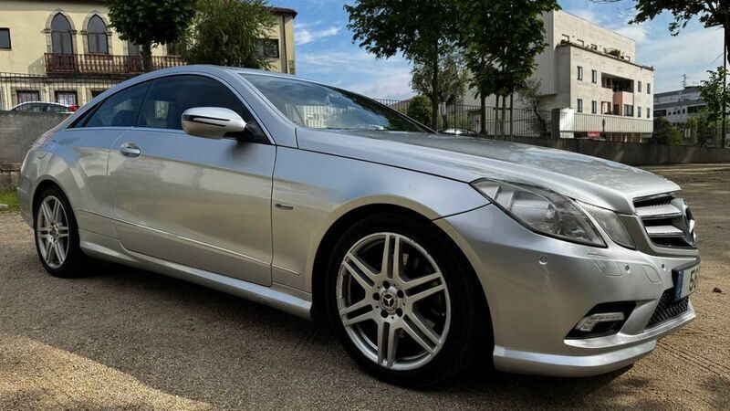 Usado 2009 Mercedes E250 AMG Coupé | € 16.500 - Imagem 1/4
