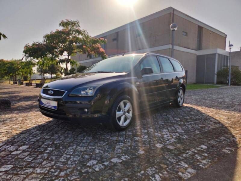 Usado Ford Focus 109 HP (80 kW) 2006 Preto Carrinha