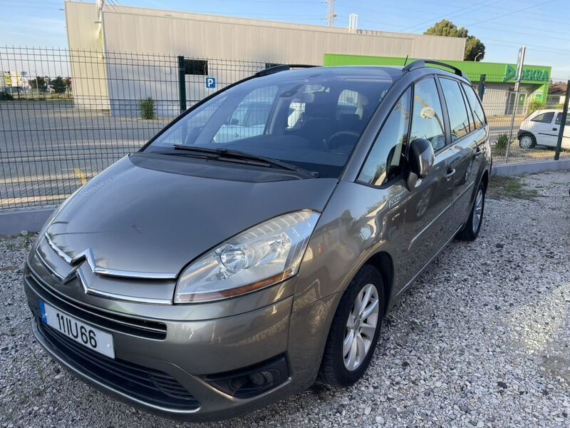 Castanho Usado 2010 Citroën C4 Comfort Monovolume | € 9.900 - Imagem 1/4