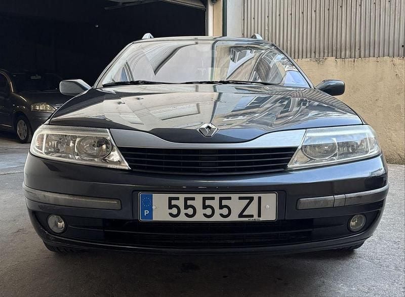 Usado 2004 Renault Laguna II Carrinha | € 2.599 (Preço justo) - Imagem 1/4