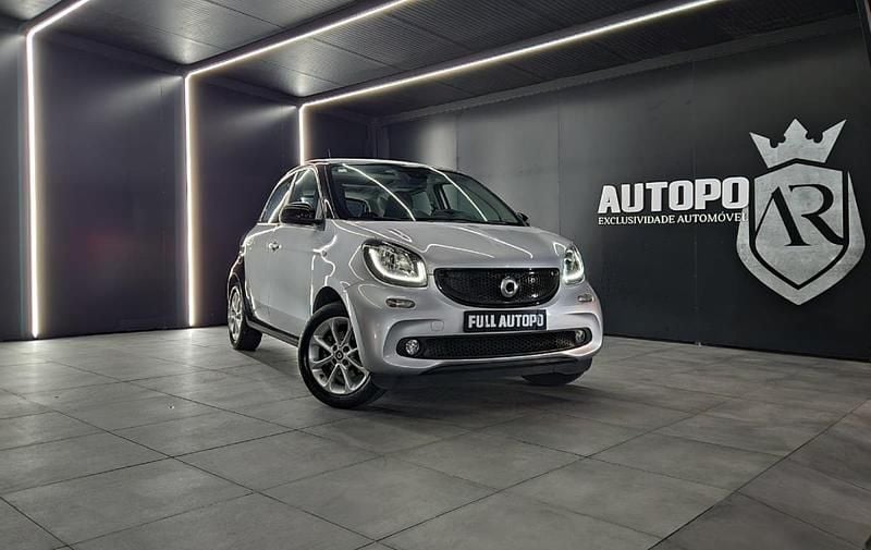 Preto Usado 2016 Smart ForFour | € 8.900 (Preço justo) - Imagem 1/4