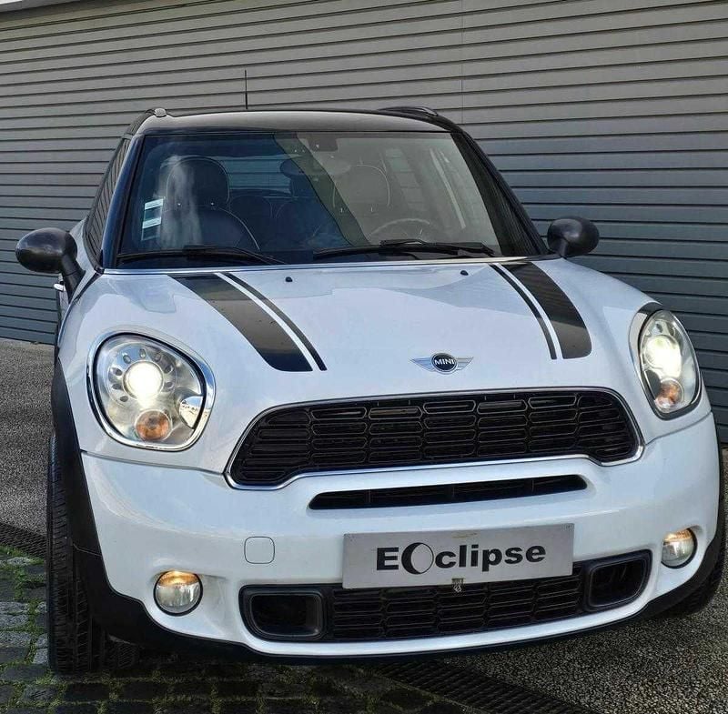 Usado Mini Countryman 184 HP (135 kW) 2012 Branco SUV