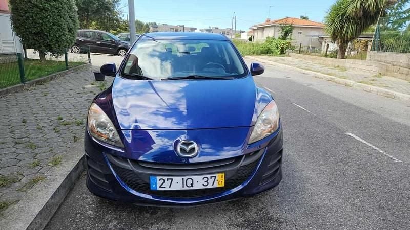 Usado Mazda 3 109 HP (80 kW) 2010 Azul Sedan