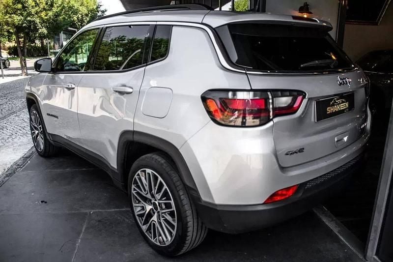 Usado Jeep Compass Limited 240 HP (176 kW) 2023 Cinzento SUV