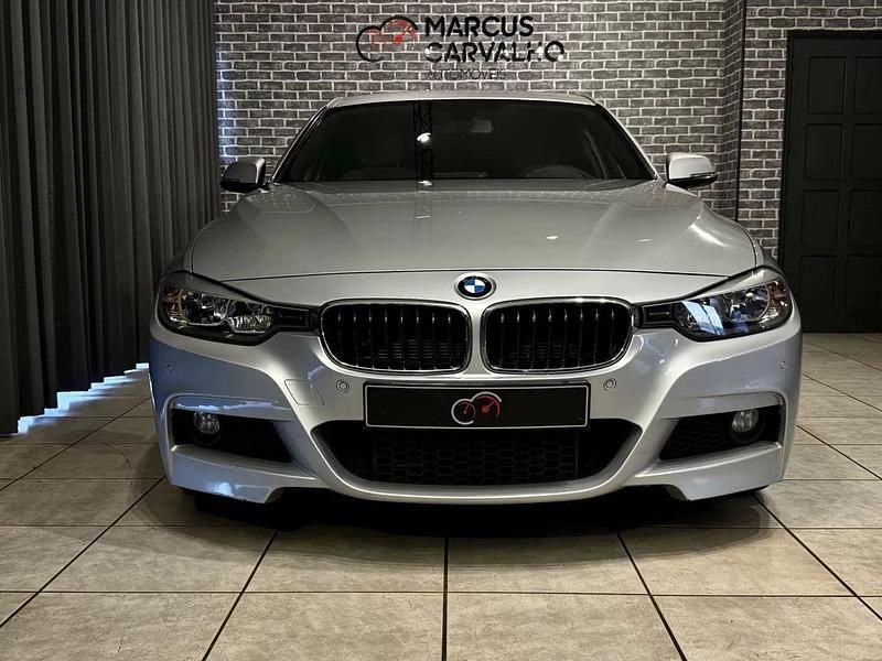 Usado BMW 320 184 HP (135 kW) 2013 Cinza prata Carrinha