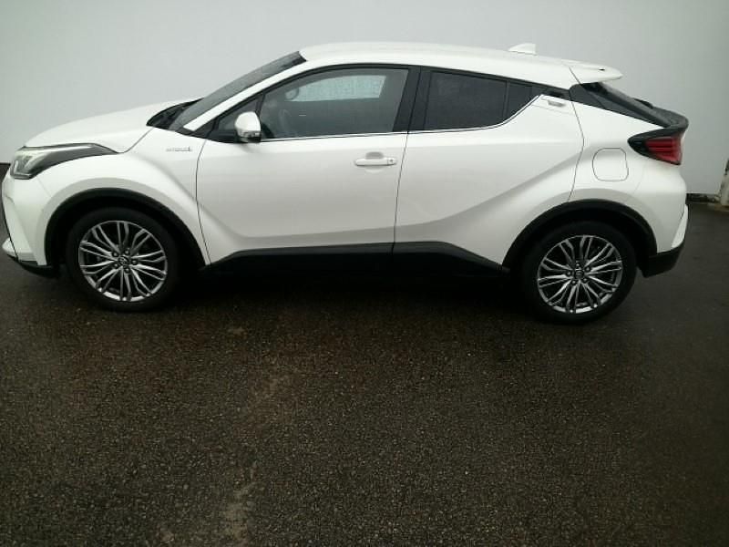 Branco (pintura metalizada especial) Usado 2022 Toyota C-HR Luxury SUV | € 31.000 (Caro) - Imagem 1/4