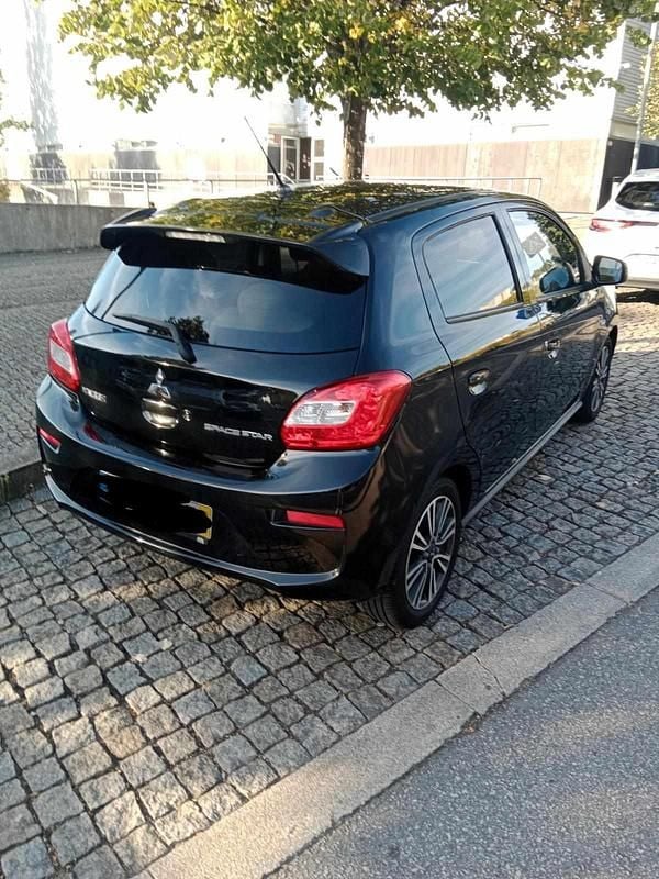 Usado Mitsubishi Space Star 80 HP (58 kW) 2019 Preto Citadino