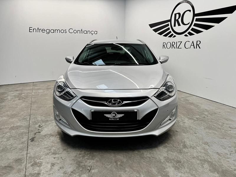 Usado Hyundai i40 Comfort 115 HP (84 kW) 2014 Cinza Carrinha