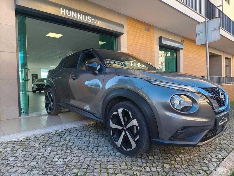 Cinza Usado 2024 Nissan Juke Tekna SUV | € 22.490 (Preço justo) - Imagem 1/4