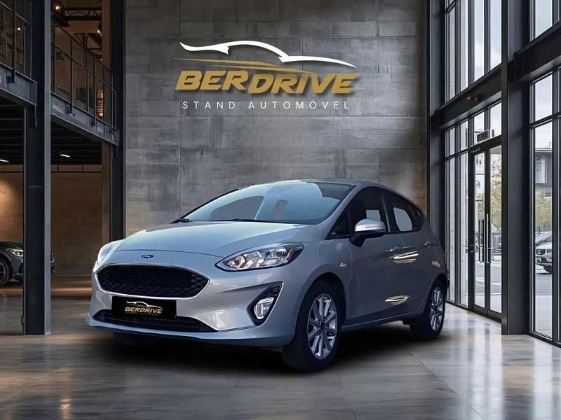 Usado Ford Fiesta 85 HP (62 kW) 2020 Cinza antracite Citadino