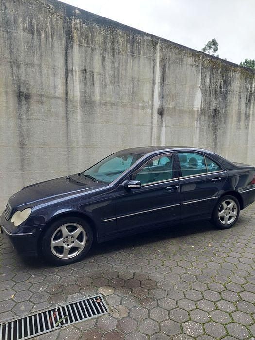 Usado Mercedes C220 2003 Sedan