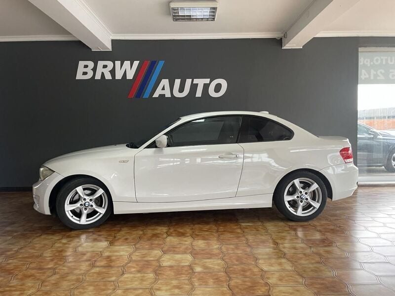 Usado BMW 118 Coupé 143 HP (105 kW) 2012 Branco Coupé