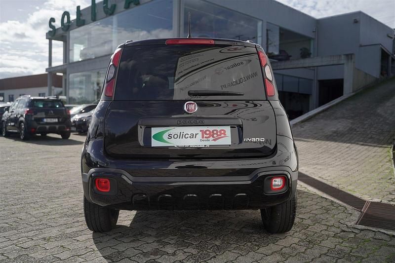 Usado Fiat Panda Cross Cross 70 HP (51 kW) 2024 Preto Citadino