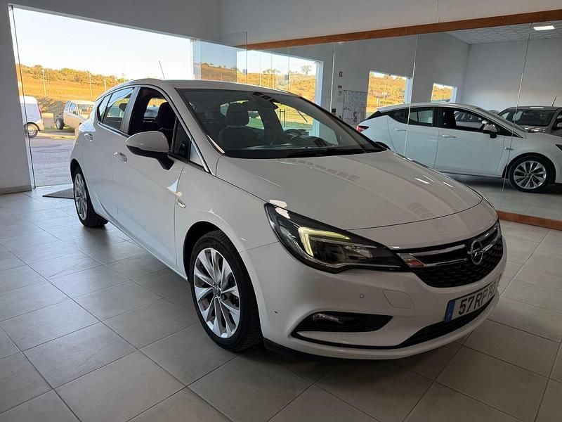 Branco Usado 2016 Opel Astra Business Edition | € 9.990 (Super Preço) - Imagem 1/4