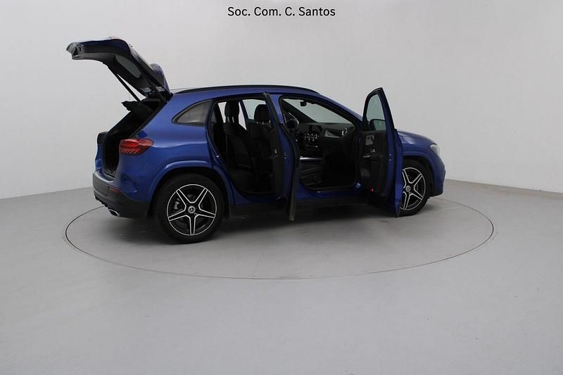 Usado Mercedes GLA200 AMG 163 HP (119 kW) 2024 Vermelho SUV