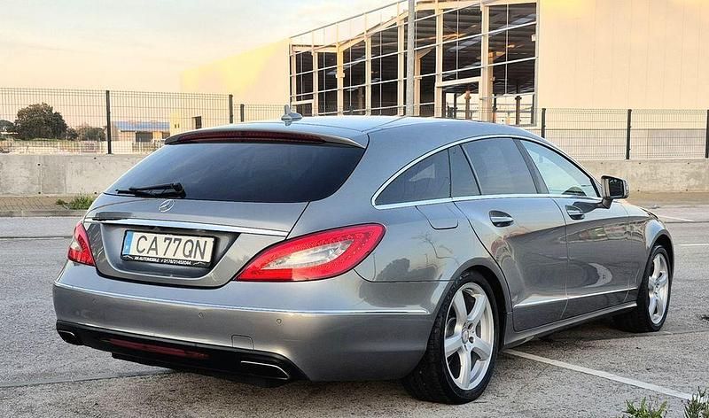 Usado Mercedes CLS250 204 HP (150 kW) 2013 Sedan