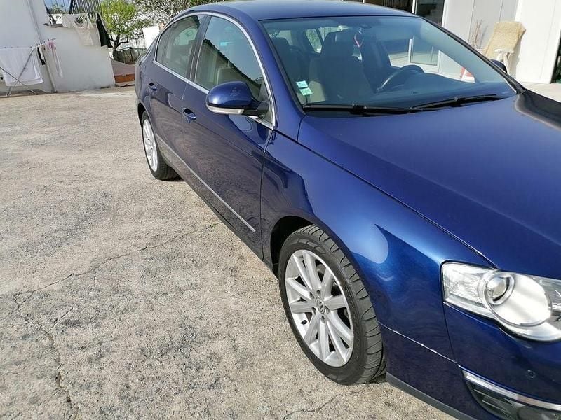 Usado 2006 VW Passat Sedan | € 4.500 (Bom preço) - Imagem 1/4