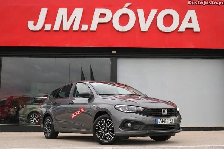 Usado Fiat Tipo City Life 95 HP (69 kW) 2022 Cinza Carrinha