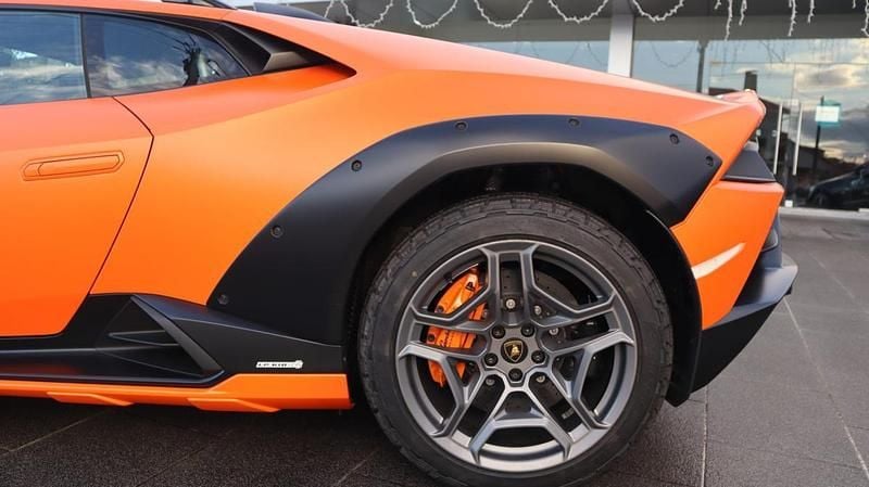 Usado Lamborghini Huracán 610 HP (448 kW) 2024 Outra