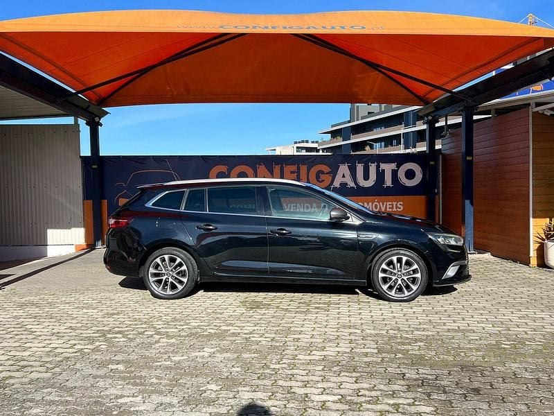 Usado Renault Mégane GT Line GT-Line 130 HP (95 kW) 2016 Preto Carrinha