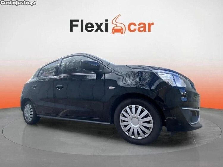 Preto Usado 2018 Mitsubishi Space Star Plus | € 8.980 (Bom preço) - Imagem 1/1
