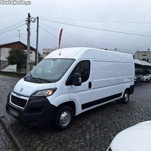 Branco Usado 2021 Peugeot Boxer Van | € 16.990 (Preço justo) - Imagem 1/1