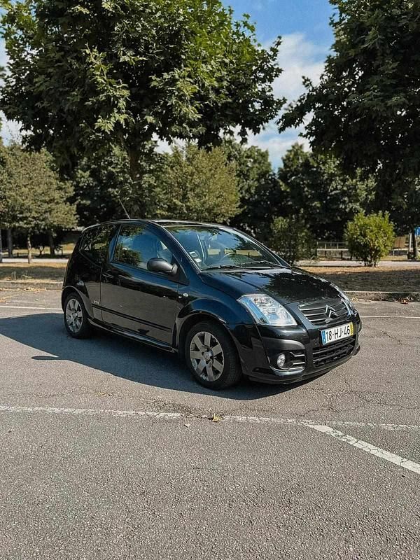 Preto Usado 2009 Citroën C2 Citadino | € 4.500 - Imagem 1/4