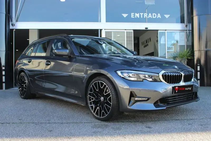 Cinzento Usado 2020 BMW 320 Advantage Carrinha | € 30.000 (Bom preço) - Imagem 1/4