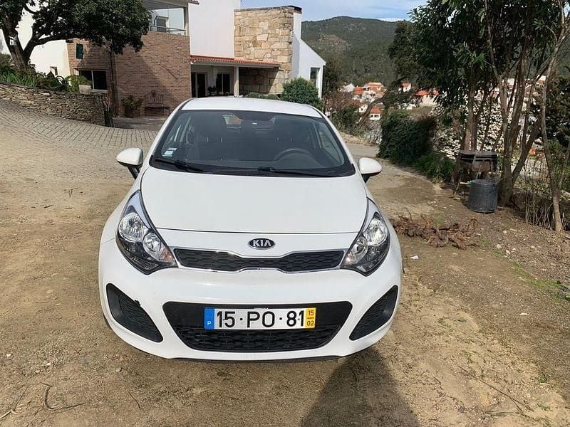Usado 2015 Kia Rio 2 | € 6.000 - Imagem 1/3