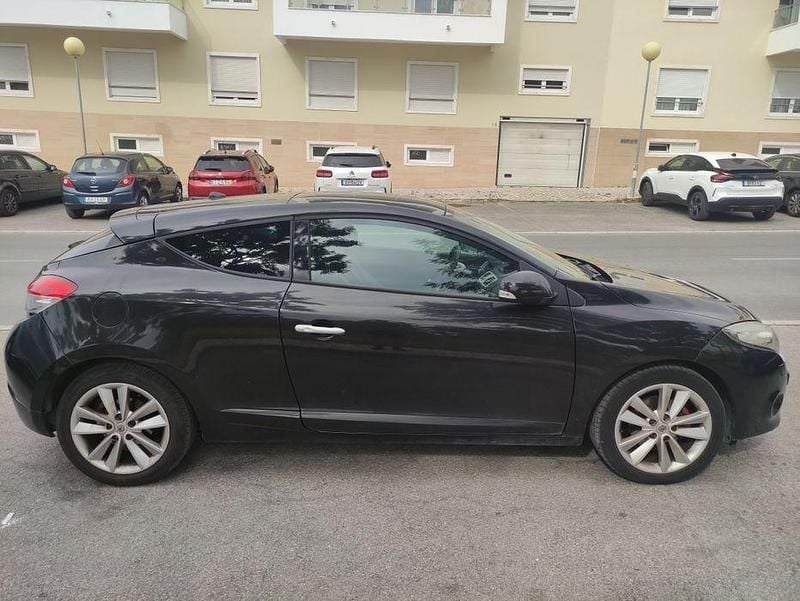Usado 2010 Renault Mégane III Coupé | € 5.750 (Super Preço) - Imagem 1/4