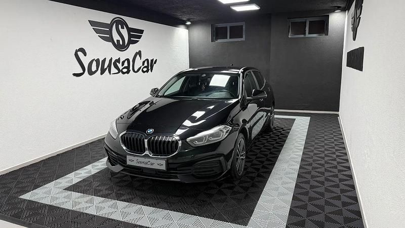 Preto Usado 2021 BMW 116 Advantage Citadino | € 21.990 (Preço justo) - Imagem 1/4