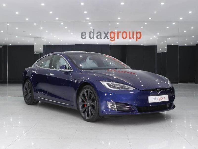 Azul Usado 2020 Tesla Model S Performance Sedan | € 45.490 (Caro) - Imagem 1/4