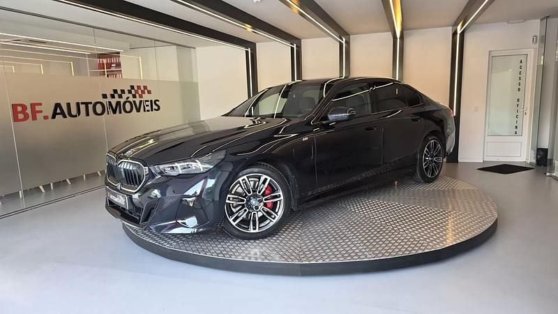 Usado BMW 530e Comfort Edition 299 HP (219 kW) 2024 Preto Coupé