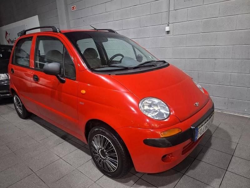 Vermelho Usado 2000 Chevrolet Matiz SE Citadino | € 1.500 - Imagem 1/4