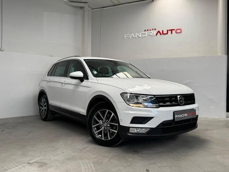 Branco Usado 2017 VW Tiguan Trendline SUV | € 17.390 (Bom preço) - Imagem 1/4