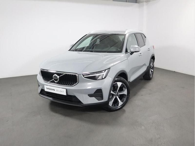 Prateado Usado 2024 Volvo XC40 Core SUV | € 35.900 (Preço justo) - Imagem 1/4