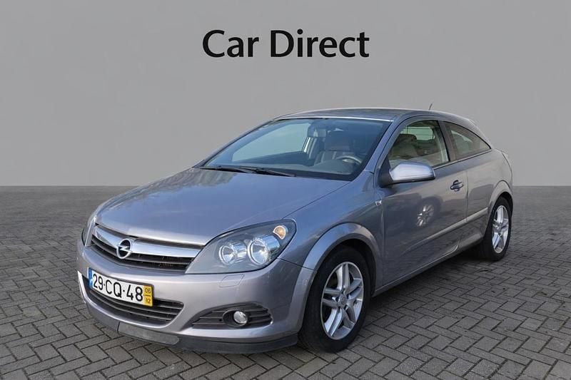 Usado Opel Astra GTC 90 HP (66 kW) 2006 Cinzento