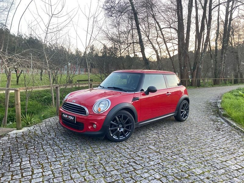 Vermelho Usado 2012 Mini One D Citadino | € 11.990 (Preço elevado) - Imagem 1/4
